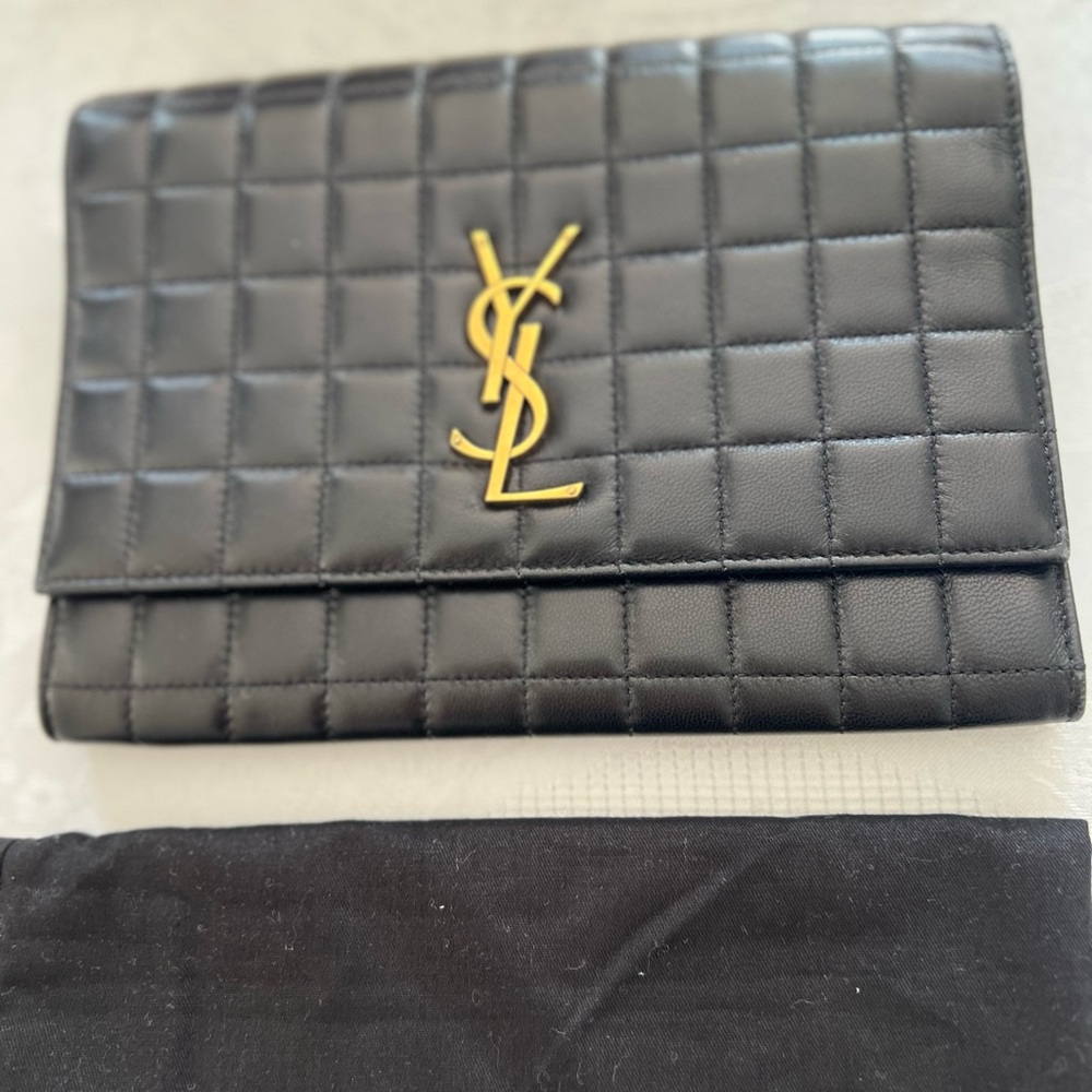 Saint Laurent Black Quilted Pouch with Gold Logo - Picture 7 of 16